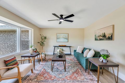 Tiny photo for 622 E 12000 S, Draper, UT 84020 (MLS # 2149046)