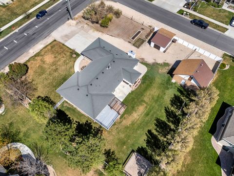 Tiny photo for 622 E 12000 S, Draper, UT 84020 (MLS # 2149046)