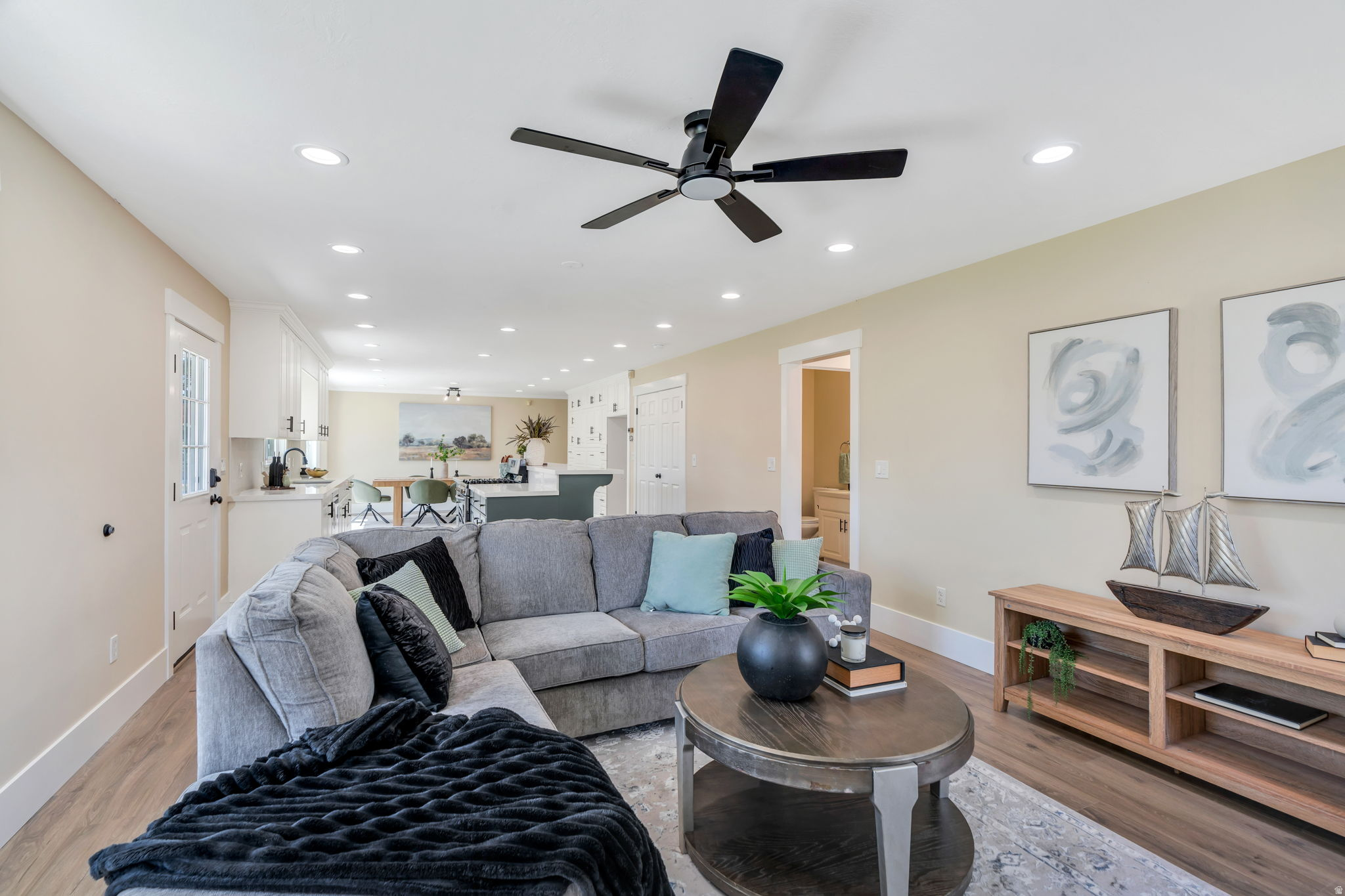 DRAPERVILLE - Residential