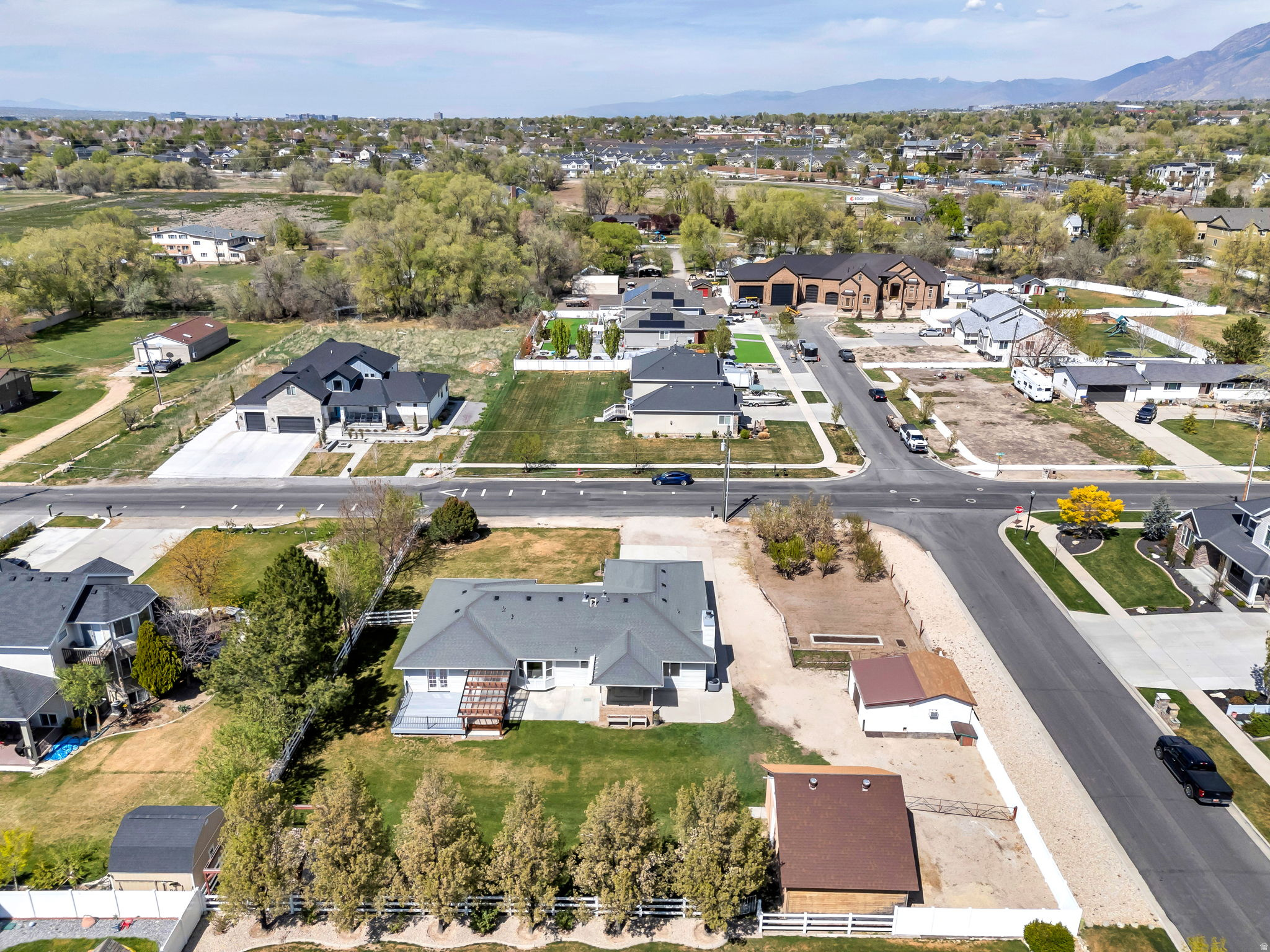 DRAPERVILLE - Residential