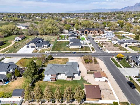 Tiny photo for 622 E 12000 S, Draper, UT 84020 (MLS # 2149046)