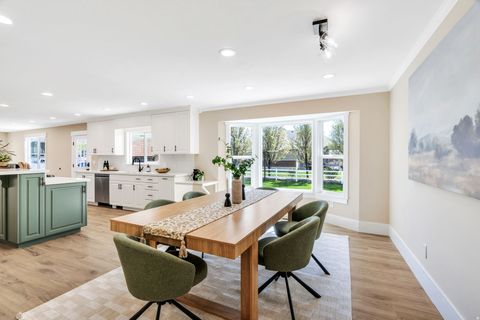 Tiny photo for 622 E 12000 S, Draper, UT 84020 (MLS # 2149046)