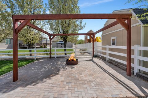 Tiny photo for 622 E 12000 S, Draper, UT 84020 (MLS # 2149046)
