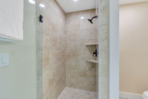 Tiny photo for 622 E 12000 S, Draper, UT 84020 (MLS # 2149046)