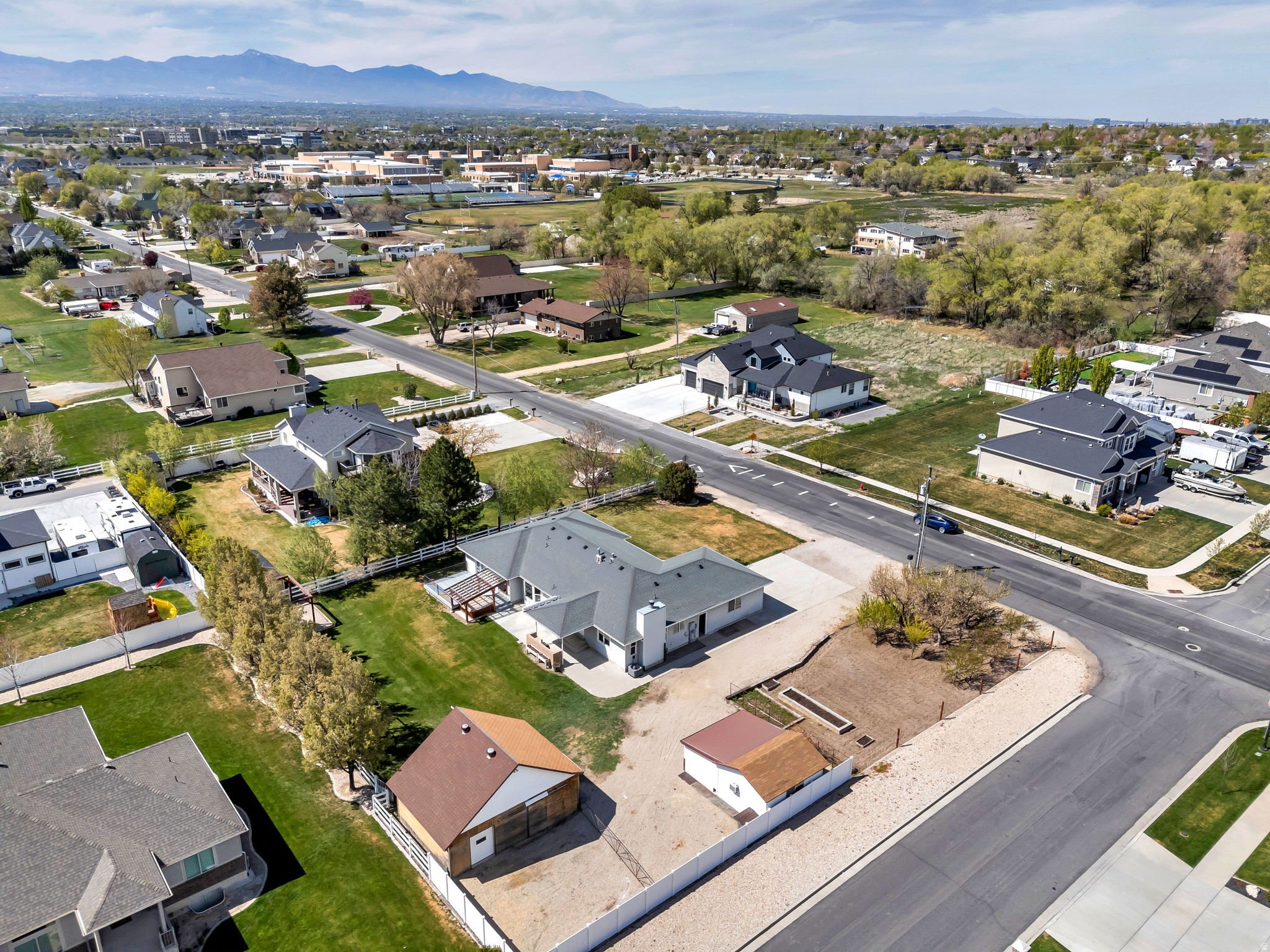 DRAPERVILLE - Residential