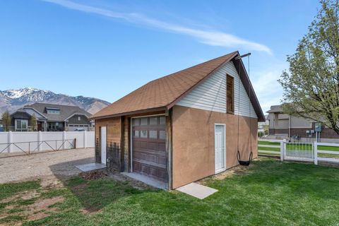 Tiny photo for 622 E 12000 S, Draper, UT 84020 (MLS # 2149046)
