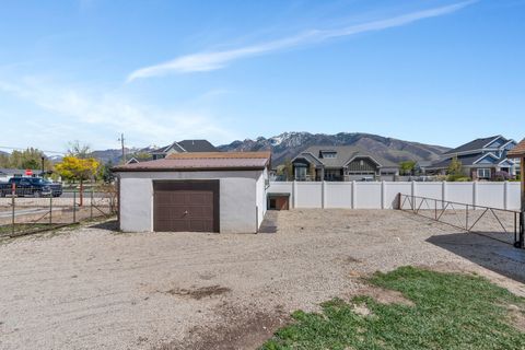 Tiny photo for 622 E 12000 S, Draper, UT 84020 (MLS # 2149046)