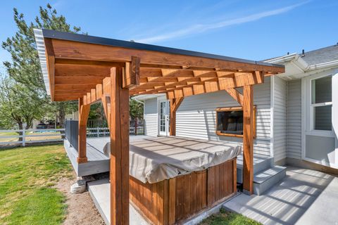 Tiny photo for 622 E 12000 S, Draper, UT 84020 (MLS # 2149046)