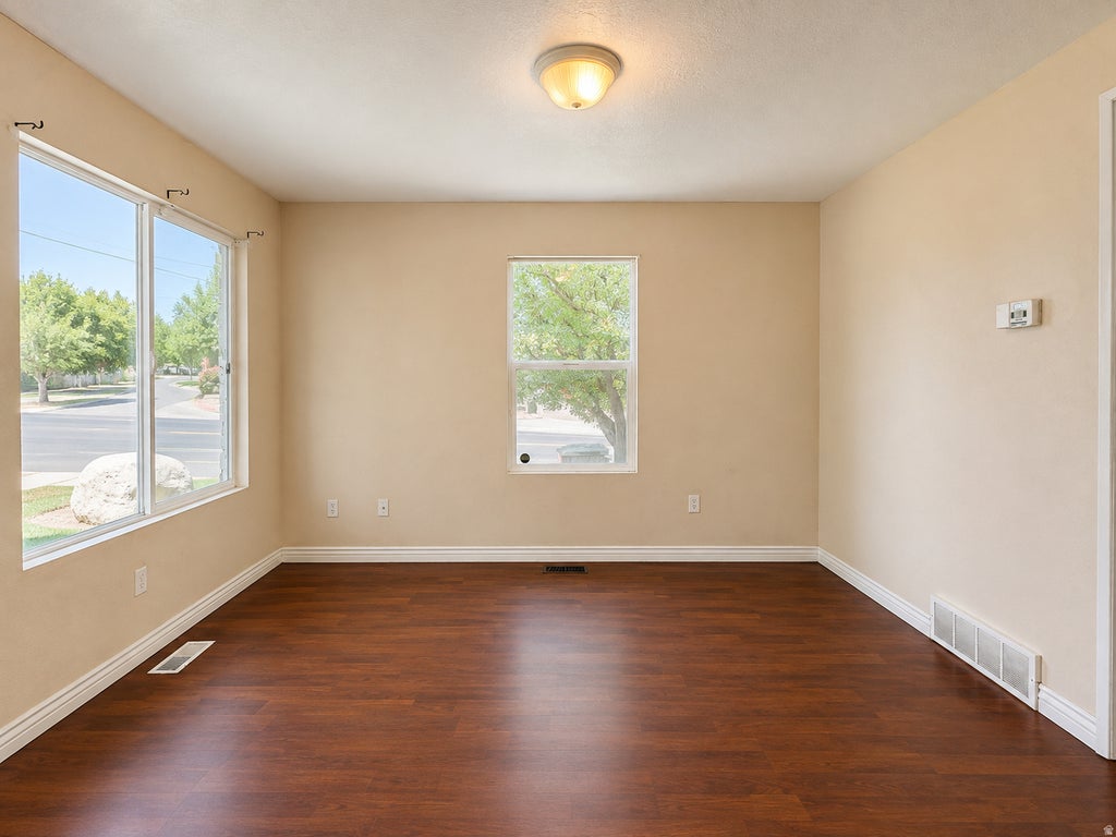 Photo of 6693 S BALFOUR LN W, Murray, UT 84123 (MLS # 2178122)
