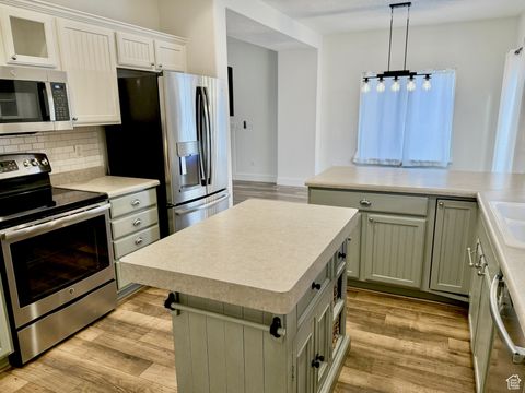 Tiny photo for 3565 W 800 S, Syracuse, UT 84075 (MLS # 2115696)