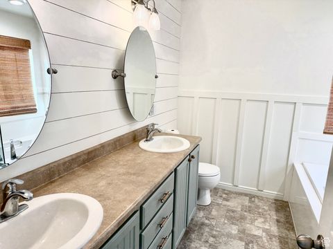 Tiny photo for 3565 W 800 S, Syracuse, UT 84075 (MLS # 2115696)