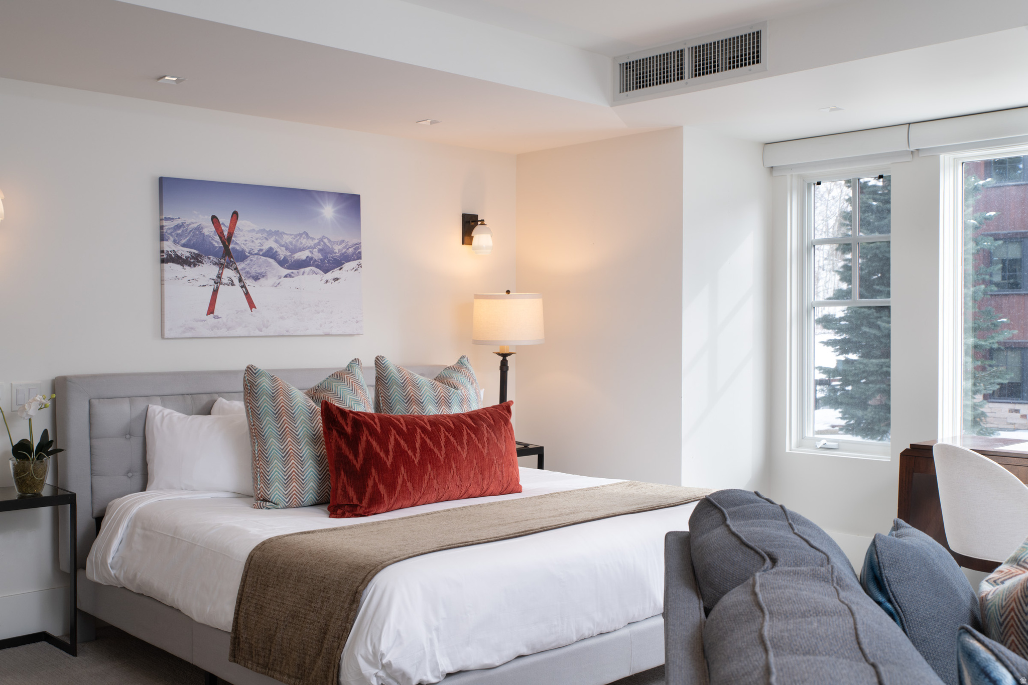 LODGES AT DEER VALLEY - Residential