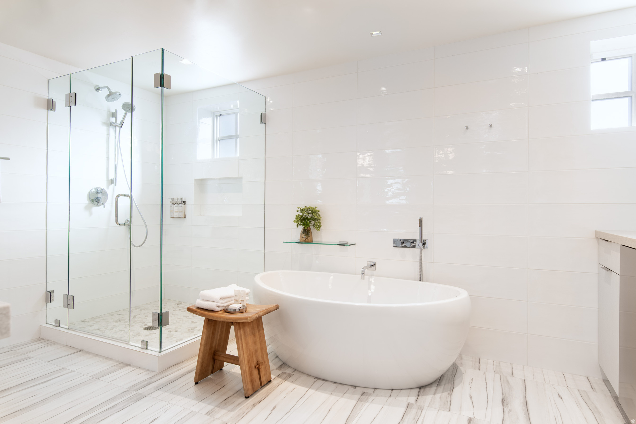 LODGES AT DEER VALLEY - Residential