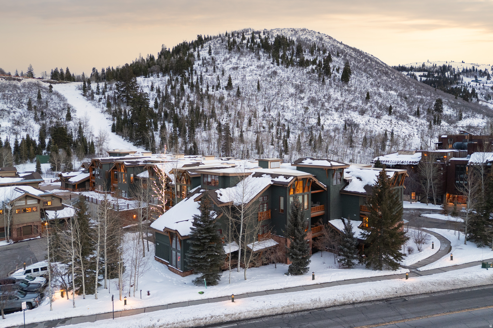 LODGES AT DEER VALLEY - Residential
