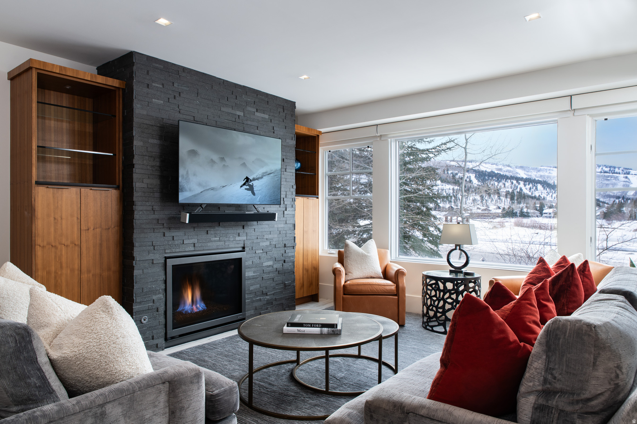 LODGES AT DEER VALLEY - Residential