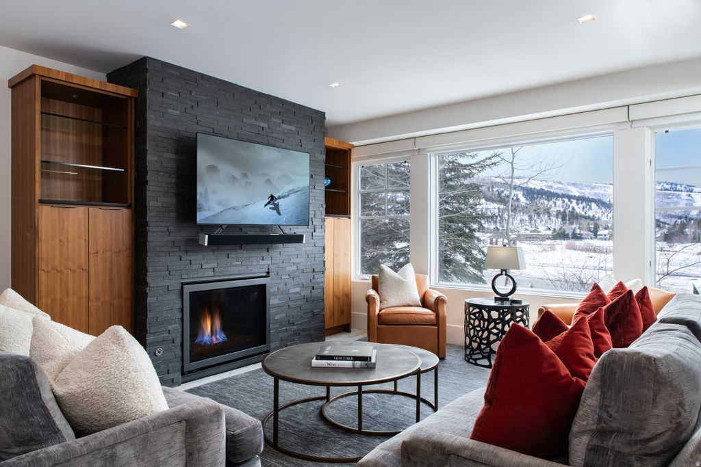 Photo of 2900 DEER VALLEY DR #E235, Park City, UT 84060 (MLS # 2141607)