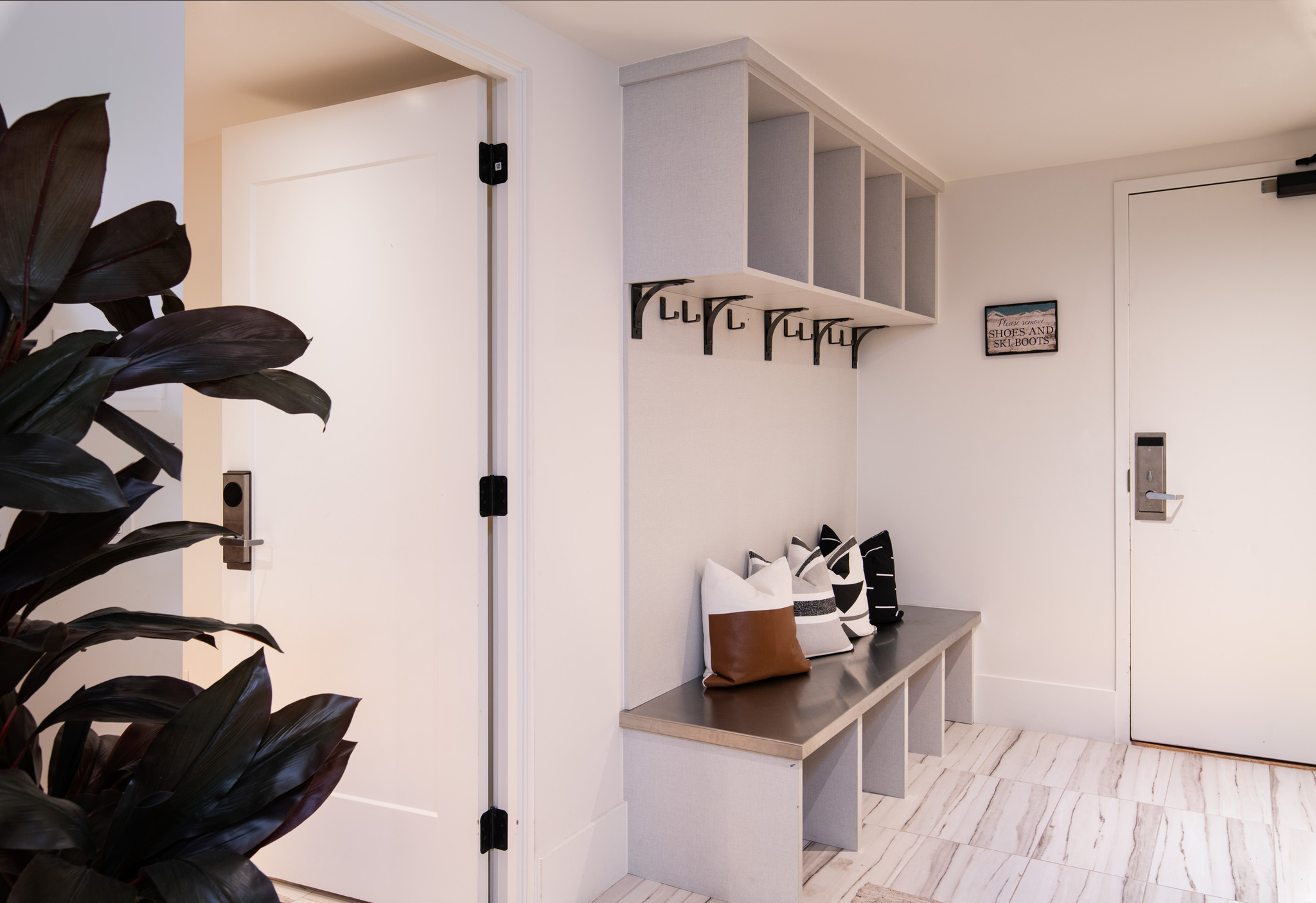 LODGES AT DEER VALLEY - Residential