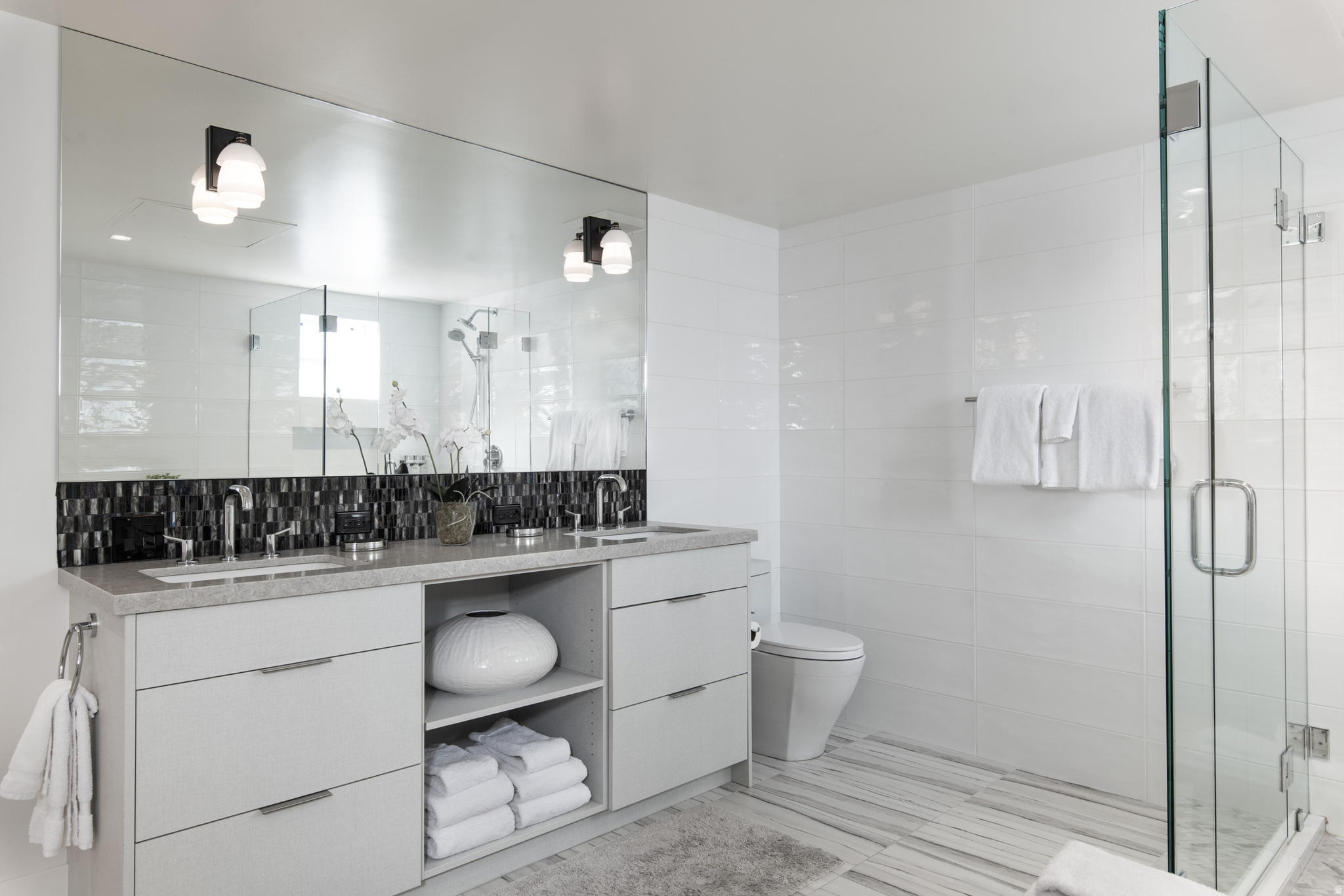 LODGES AT DEER VALLEY - Residential