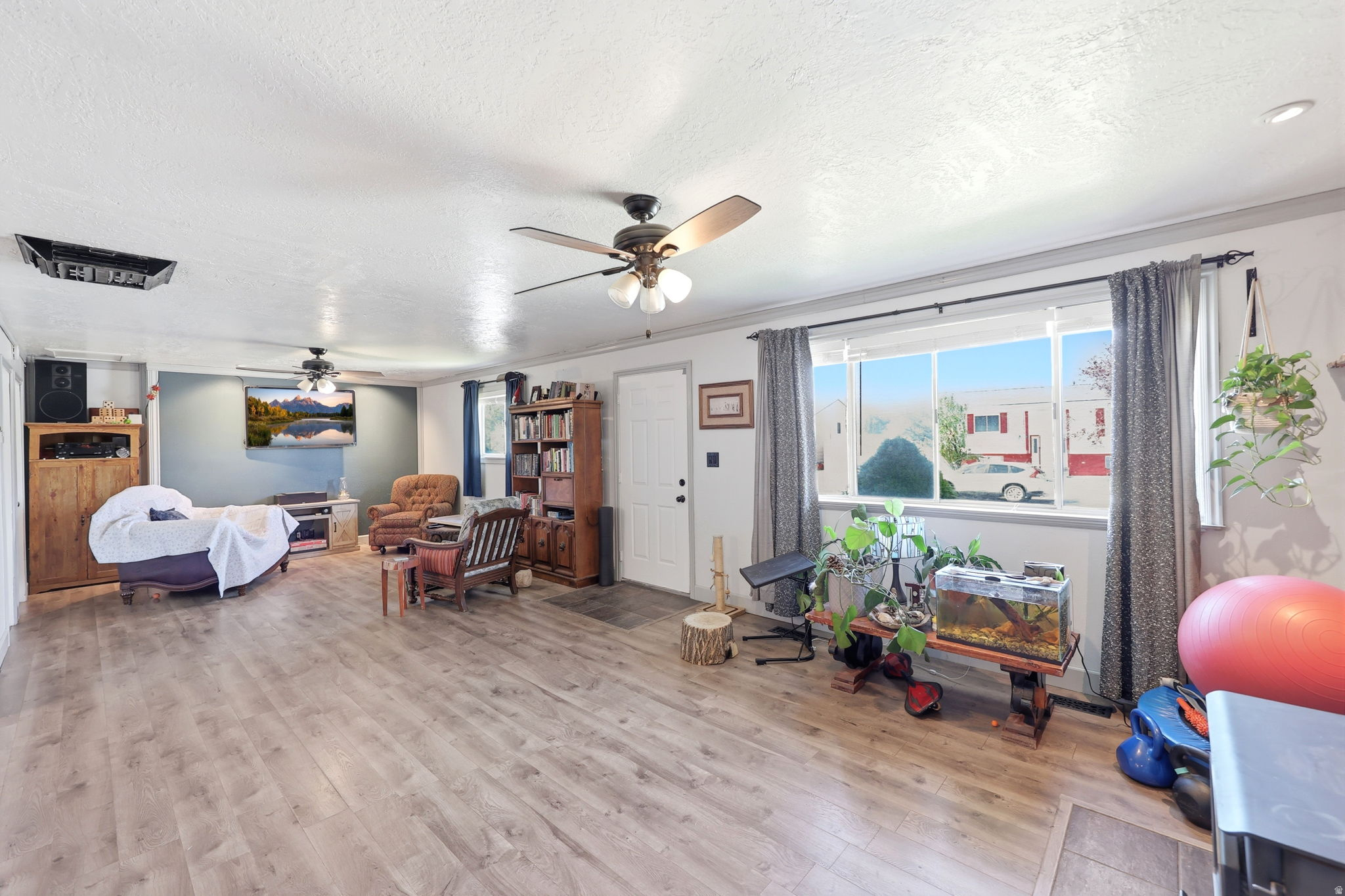 MT. LOAFER - Residential
