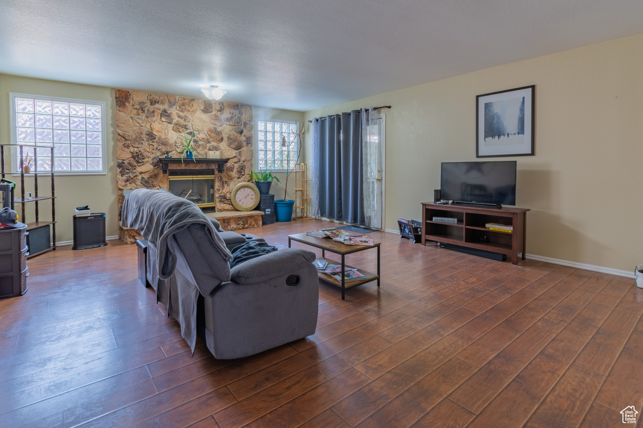 ELMWOOD TH - Residential