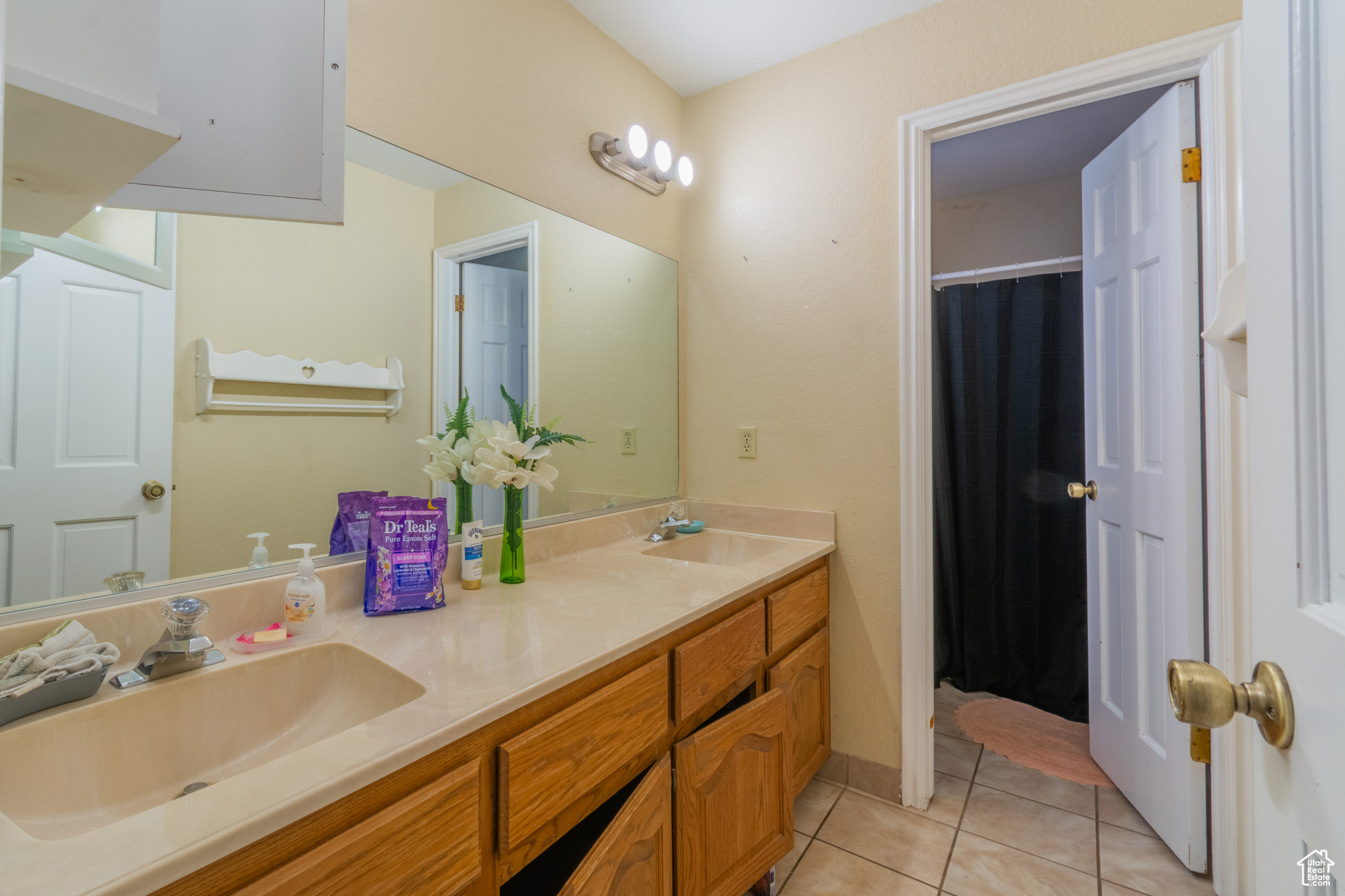 ELMWOOD TH - Residential