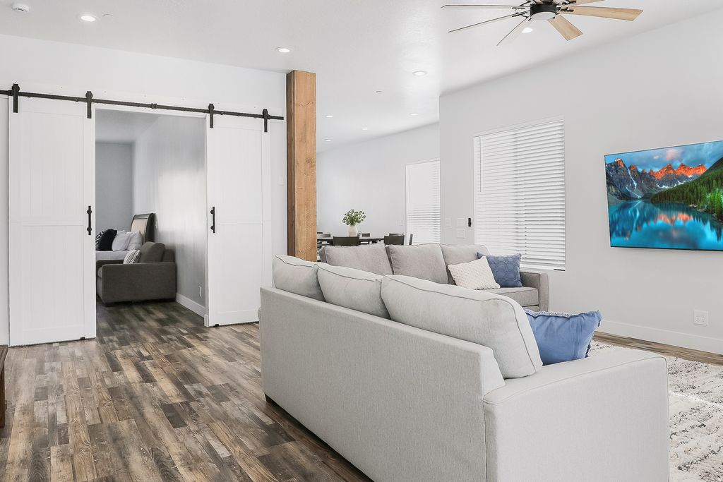 Photo of 3589 BEAVER CREEK RD, Kamas, UT 84036 (MLS # 2138761)