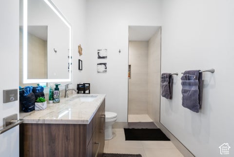Tiny photo for 599 W 170 S, La Verkin, UT 84745 (MLS # 2190163)