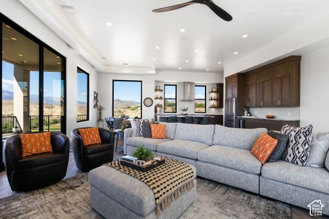Tiny photo for 599 W 170 S, La Verkin, UT 84745 (MLS # 2190163)