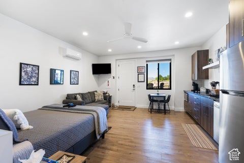 Tiny photo for 599 W 170 S, La Verkin, UT 84745 (MLS # 2190163)