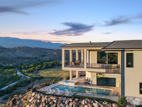 Tiny photo for 599 W 170 S, La Verkin, UT 84745 (MLS # 2190163)