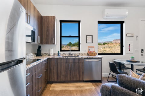 Tiny photo for 599 W 170 S, La Verkin, UT 84745 (MLS # 2190163)
