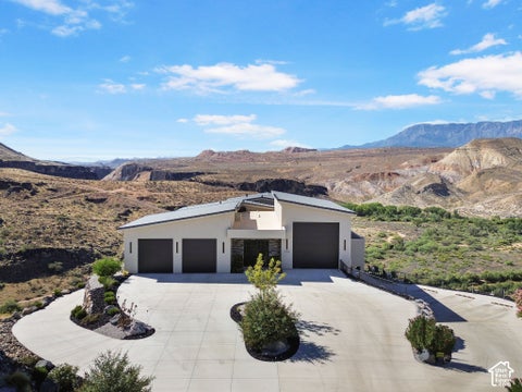 Tiny photo for 599 W 170 S, La Verkin, UT 84745 (MLS # 2190163)