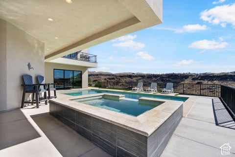 Tiny photo for 599 W 170 S, La Verkin, UT 84745 (MLS # 2190163)