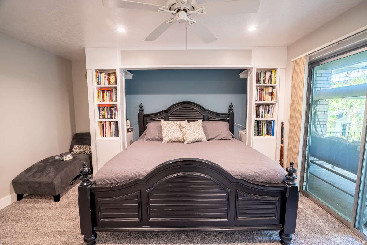 SPRING CREEK HOLLOW - Residential