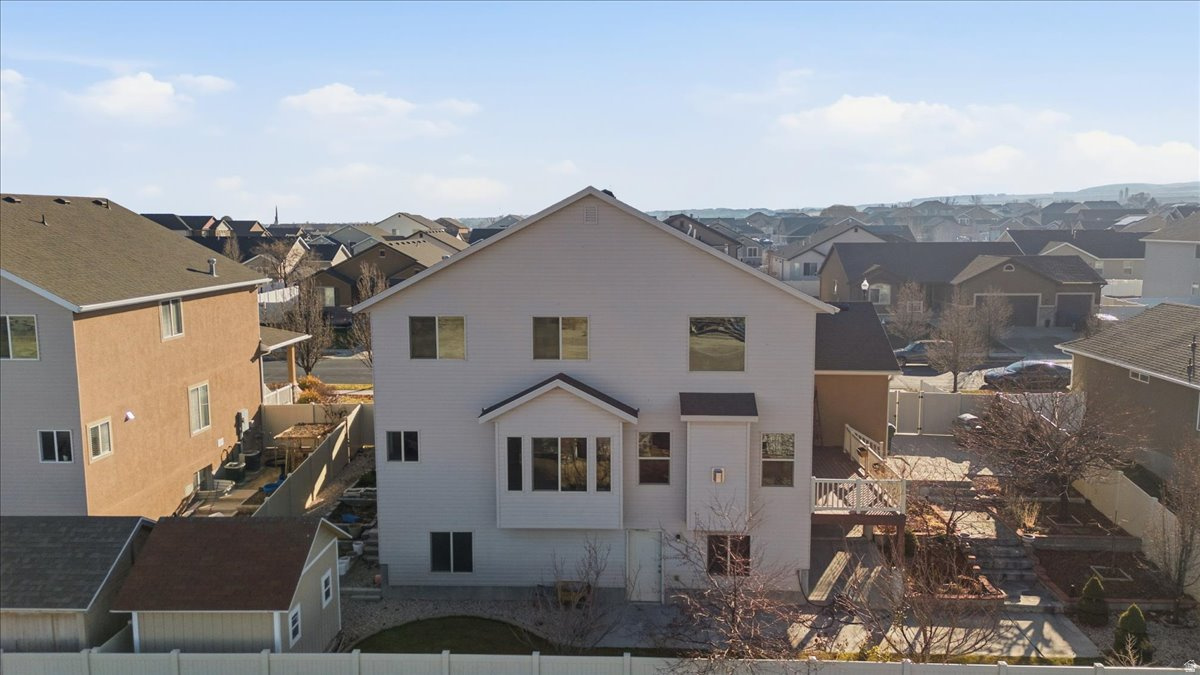 SOUTHRIDGE - Residential