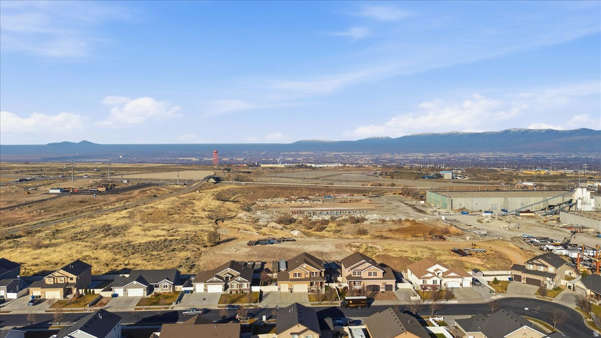 SOUTHRIDGE - Residential