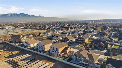 Tiny photo for 6254 W PALENQUE DR, Salt Lake City, UT 84118 (MLS # 2127636)