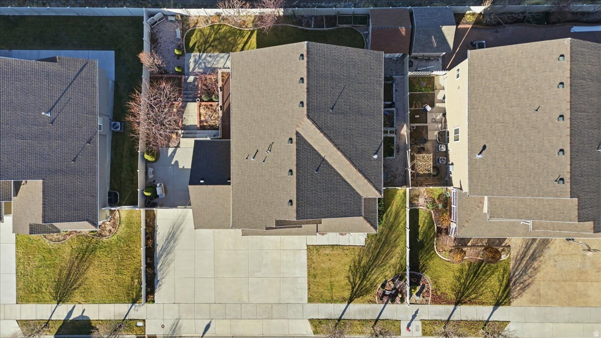 SOUTHRIDGE - Residential