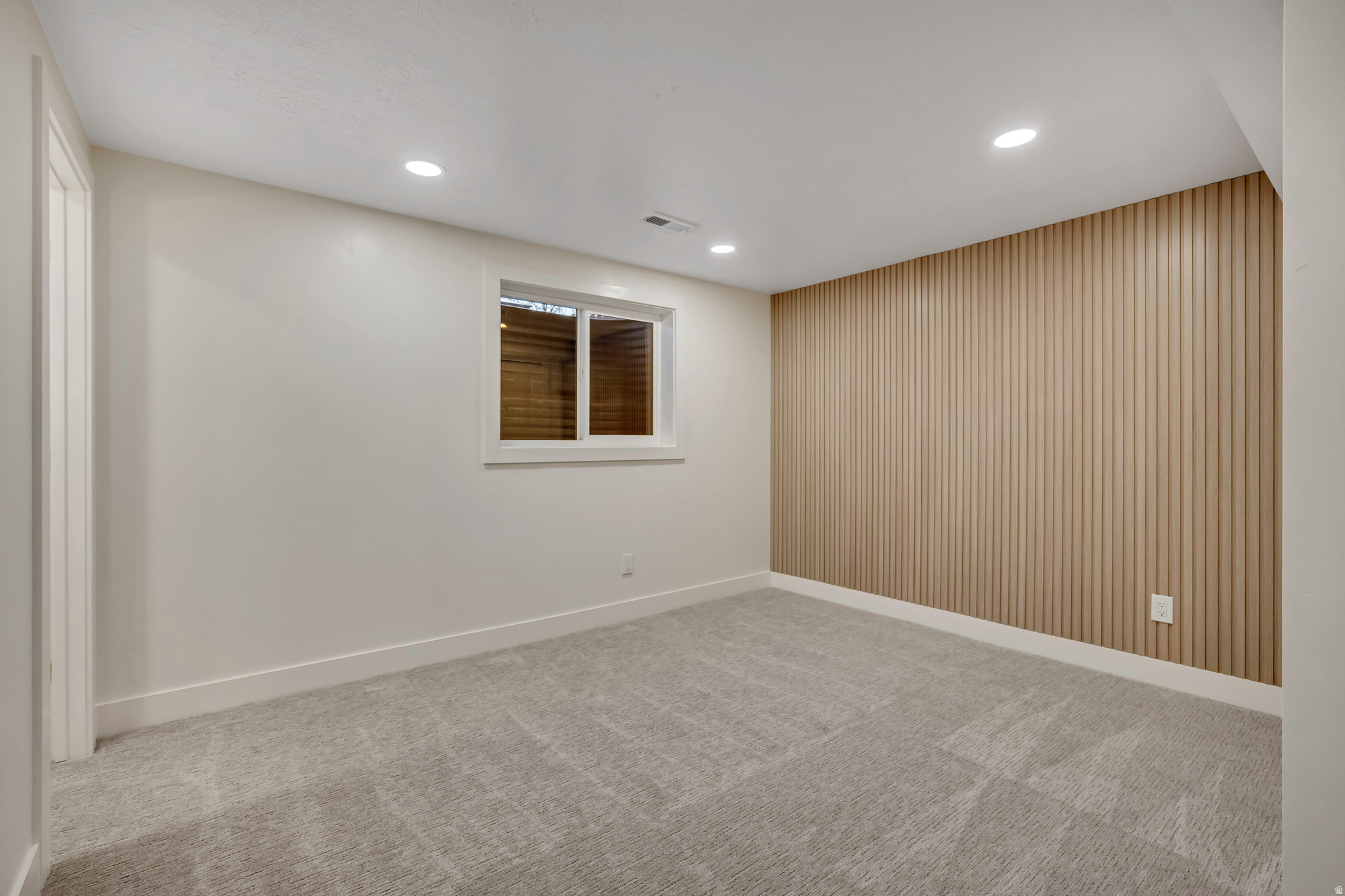 WHITE CITY - Residential