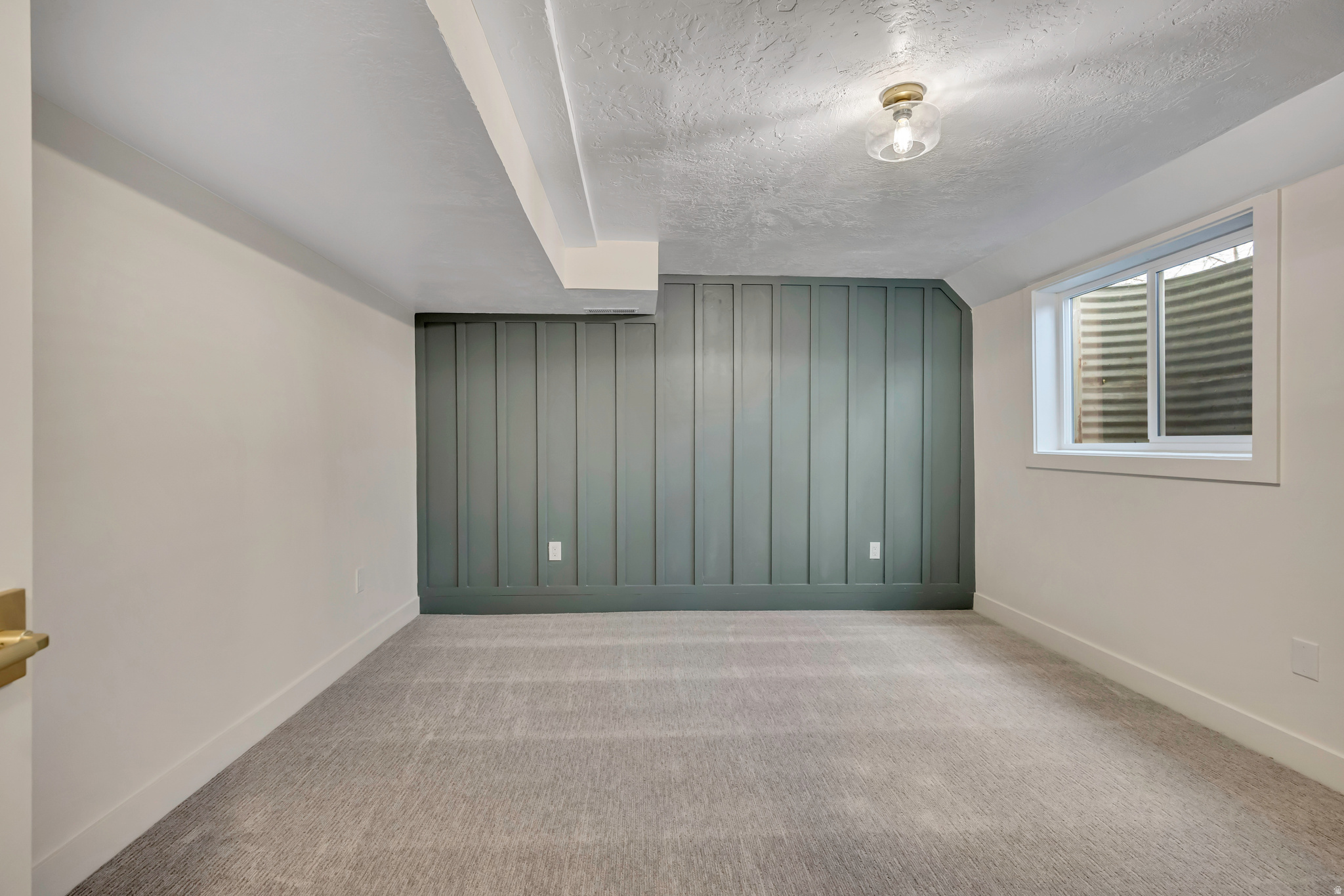 WHITE CITY - Residential