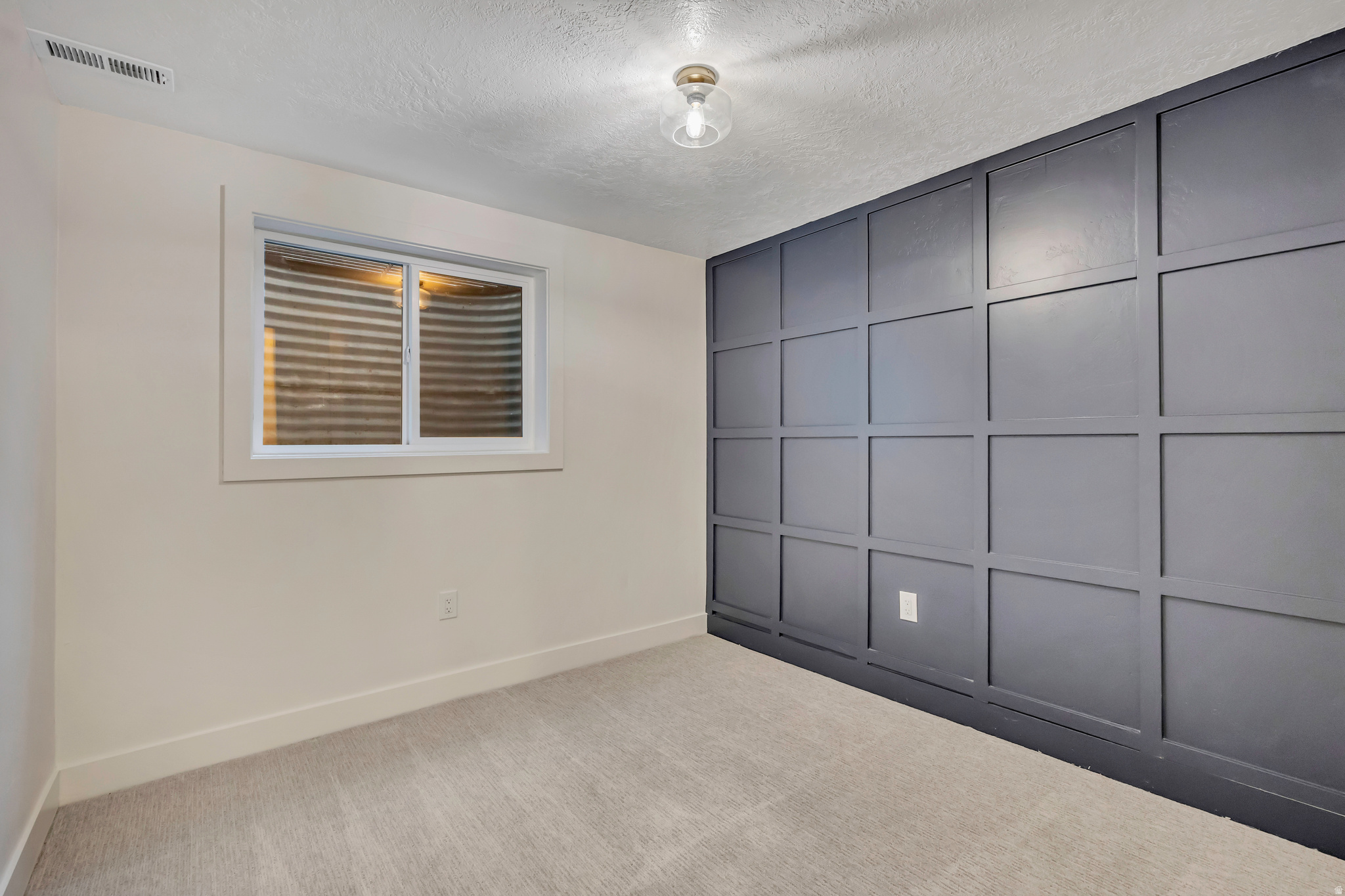 WHITE CITY - Residential