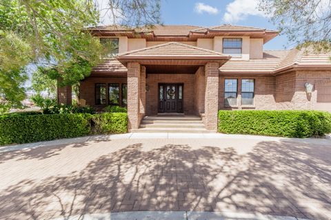 Photo of 592 N DUSK DR, Saint George, UT 84770 (MLS # 2152738)