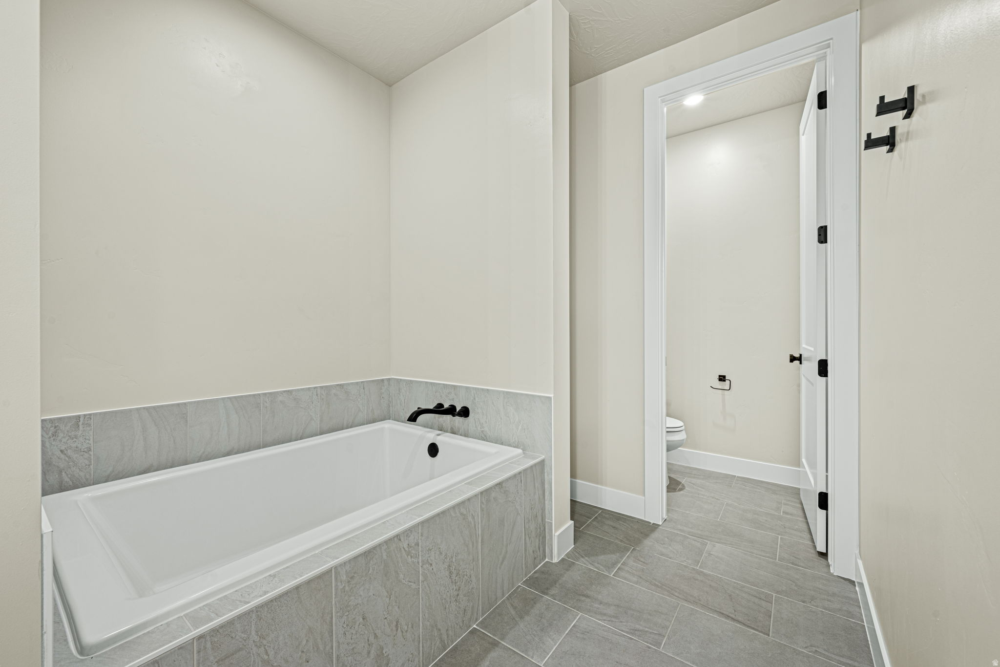 SOLIS AT CORAL CANYON - Residential