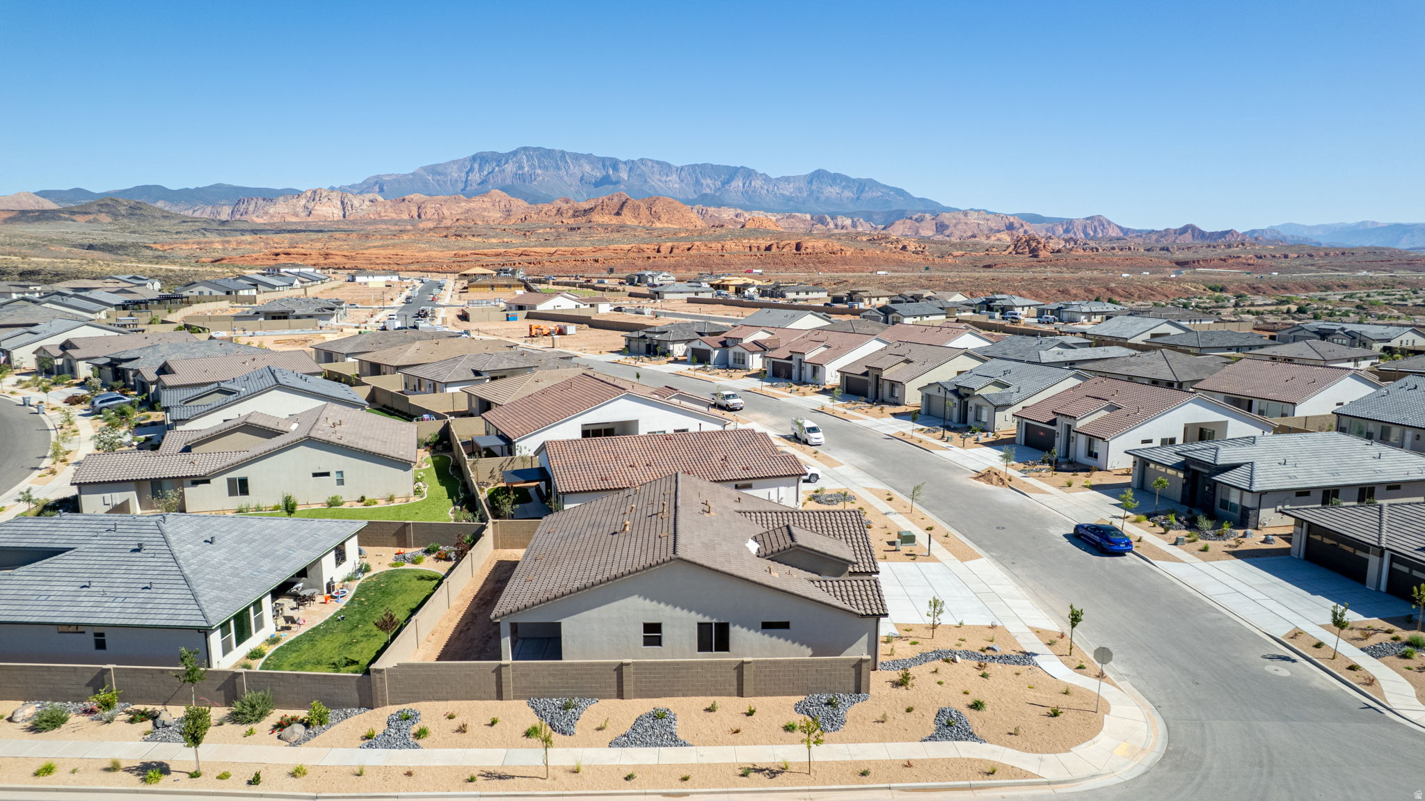 SOLIS AT CORAL CANYON - Residential