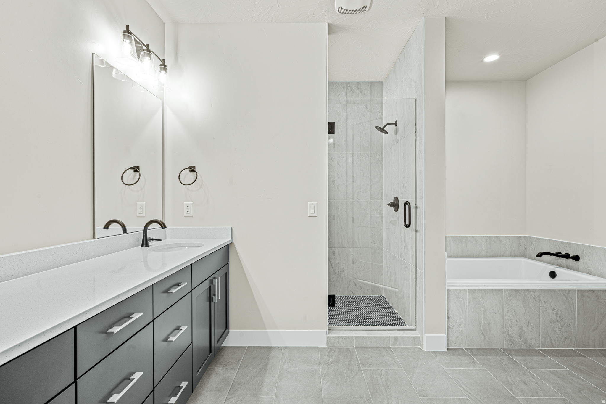 SOLIS AT CORAL CANYON - Residential