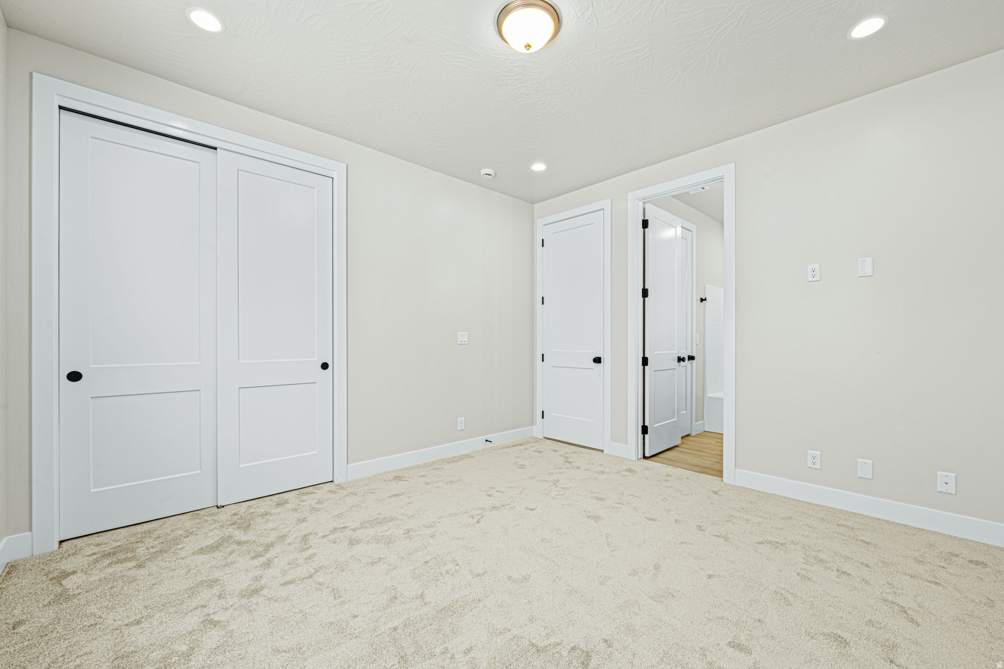 SOLIS AT CORAL CANYON - Residential