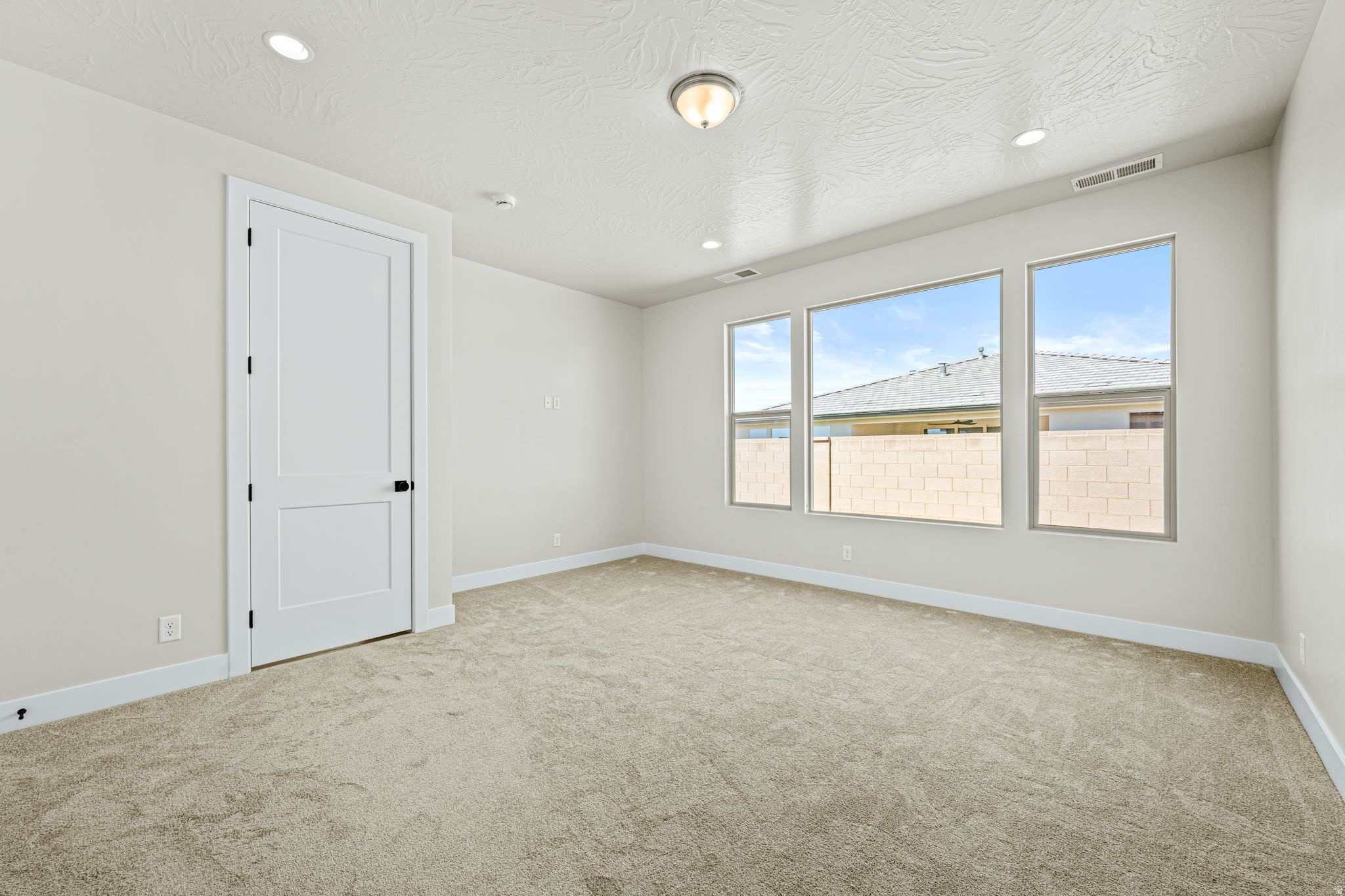 SOLIS AT CORAL CANYON - Residential