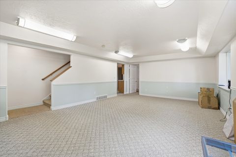 Tiny photo for 1083 W TEE TIME DR. Dr, Farmington, UT 84025 (MLS # 2154345)