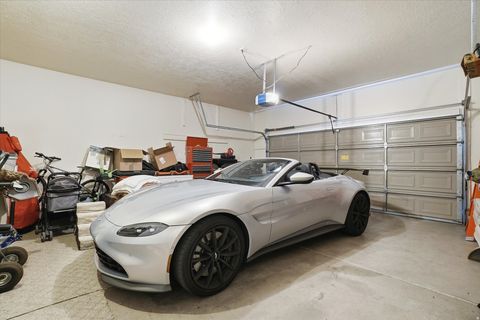 Tiny photo for 1083 W TEE TIME DR. Dr, Farmington, UT 84025 (MLS # 2154345)