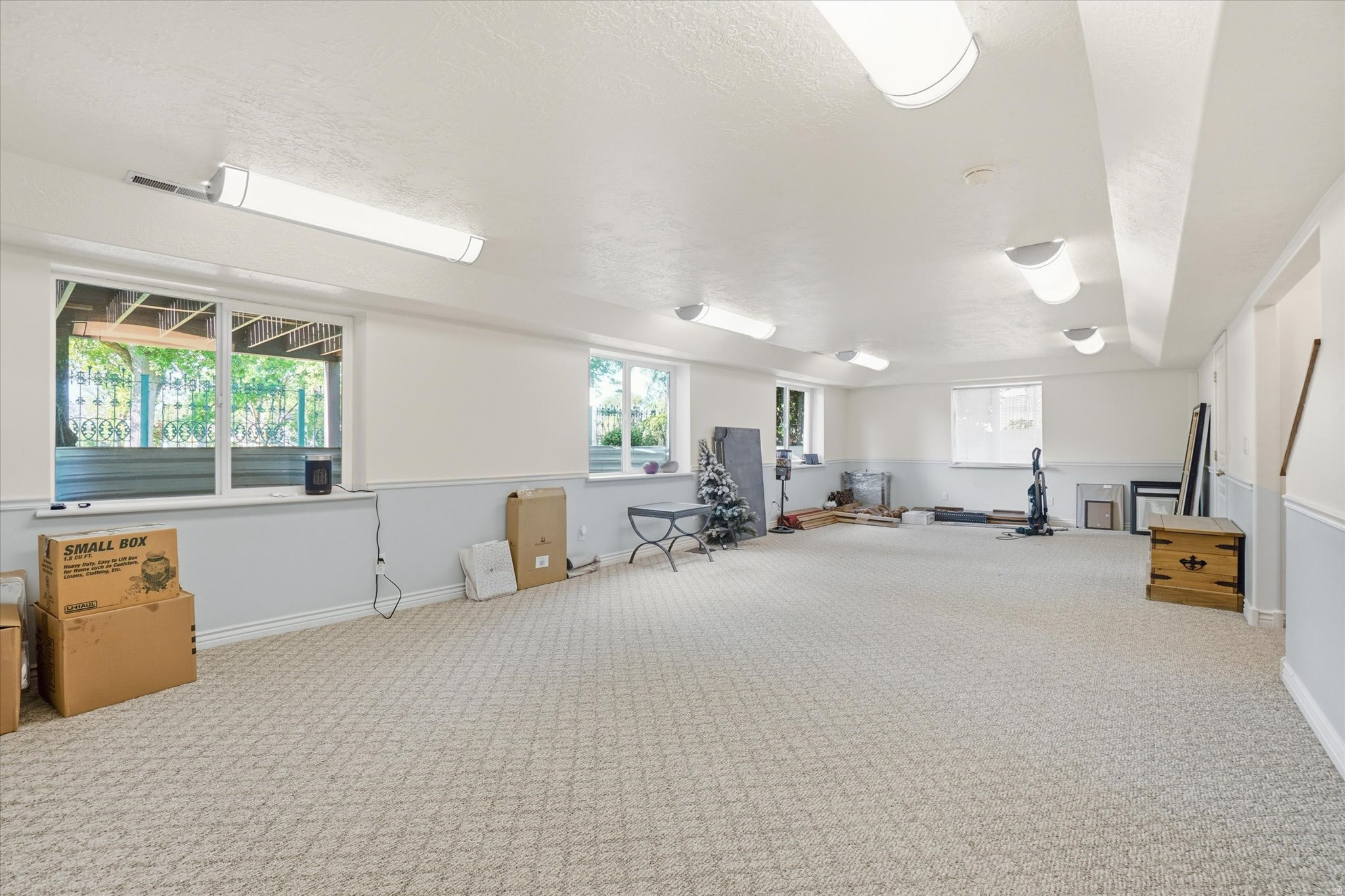 FAIRWAYS OF OAKRIDGE - Residential